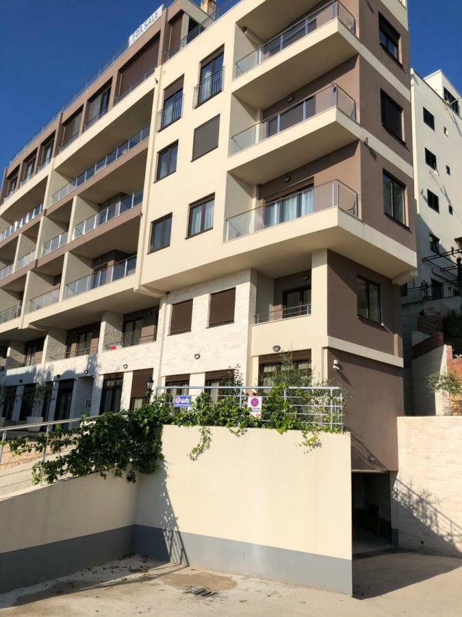 Langust - Free Parking Ilha Sveti Stefan Exterior foto